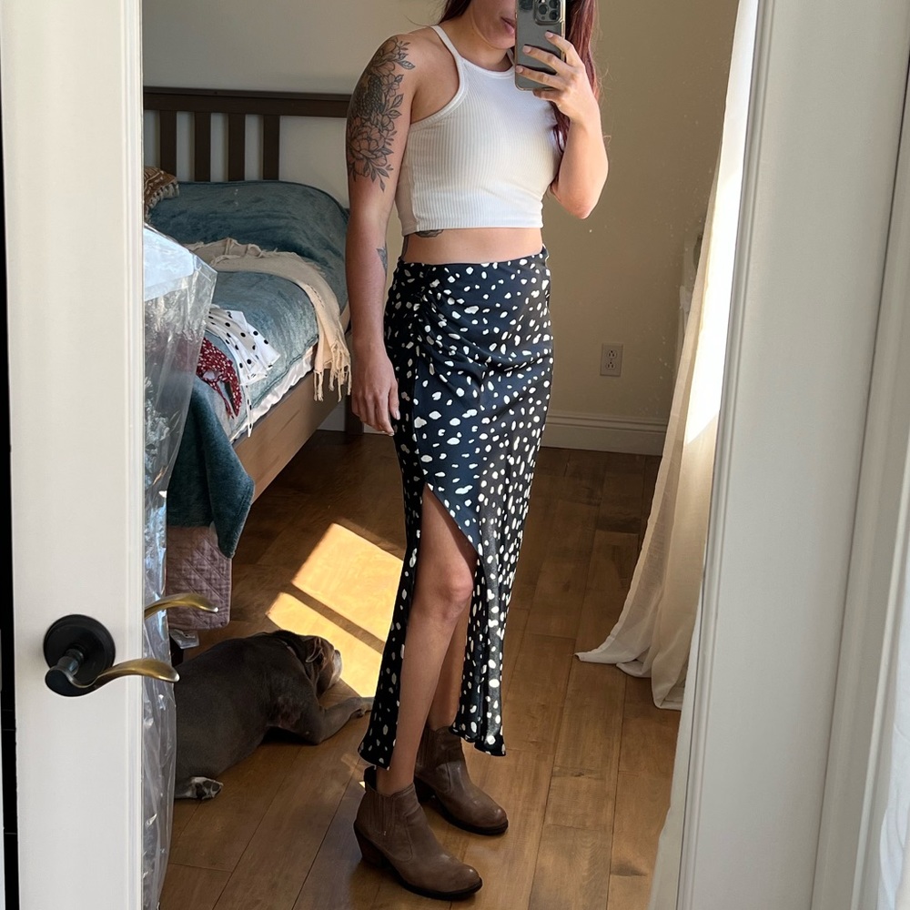 Black and white polka dot midi split skirt